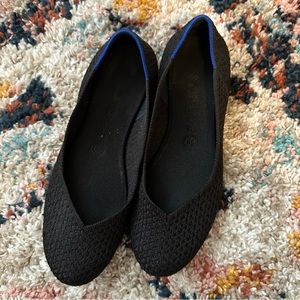 Rothy’s The Round flats — honeycomb black
